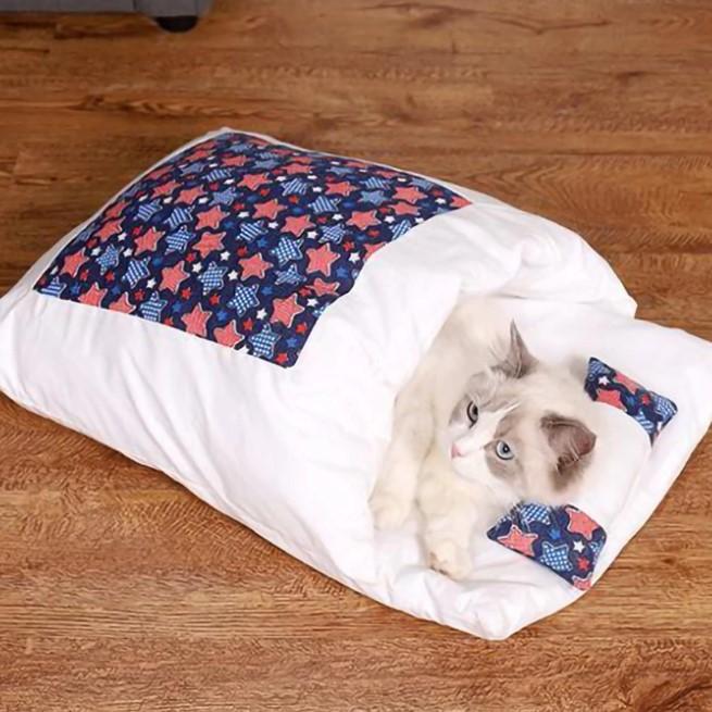 Mysig sovsäck för katt