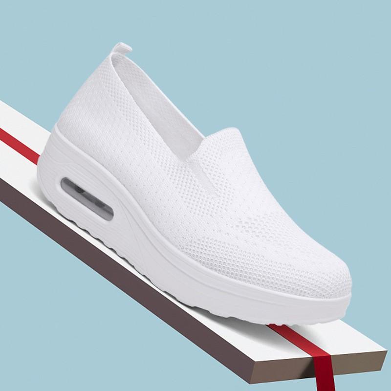 Air Walk™ - Slip-On Sneakers Från Mesh